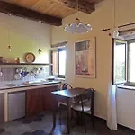 Dell'istrice אורחן 2*